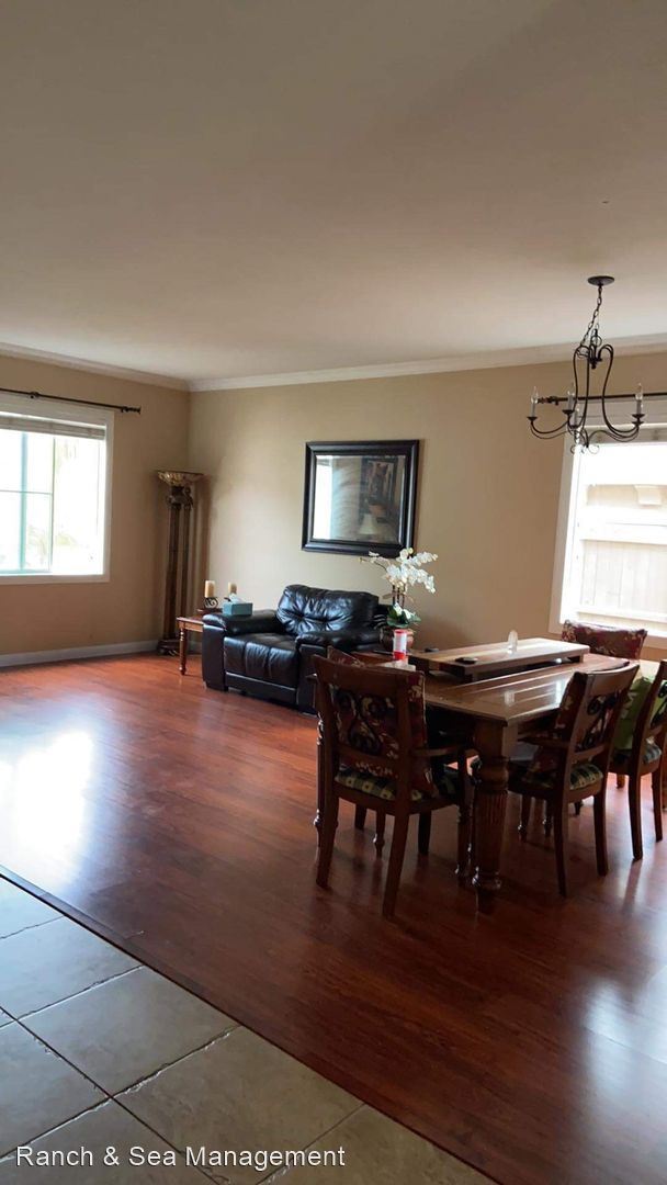 Building Photo - 4 br, 2.5 bath House - 3131 Huula Dr.