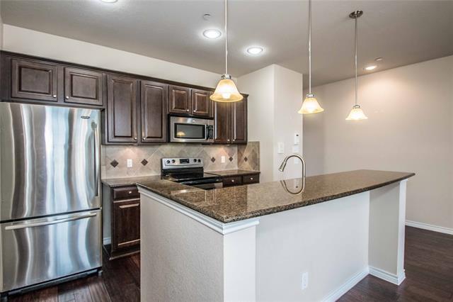 Foto del edificio - 950 Henderson St