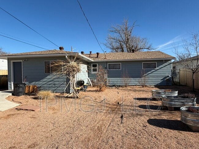 Building Photo - 1535 N 20th St