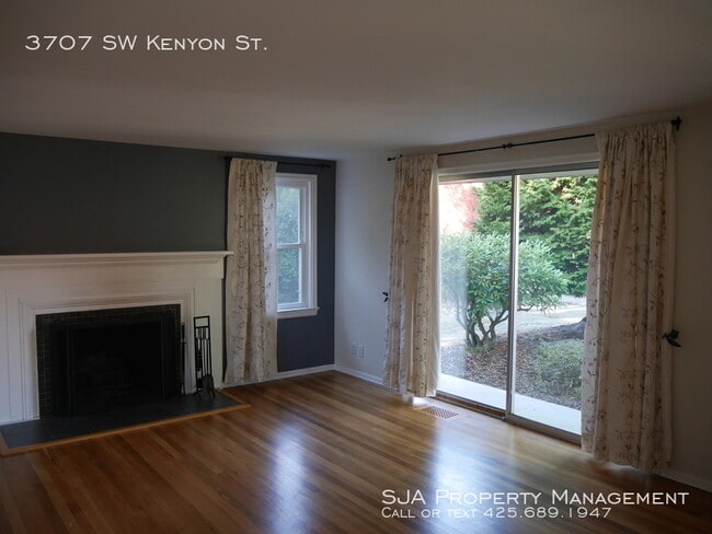 Building Photo - 3707 SW Kenyon St