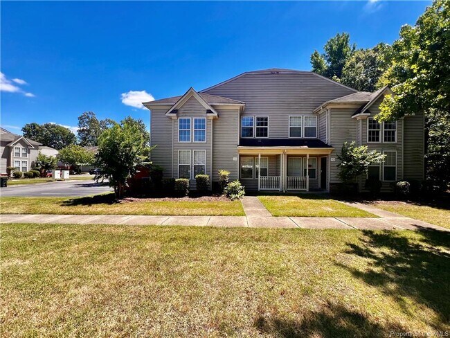 Building Photo - 111 Buttonwood Ln