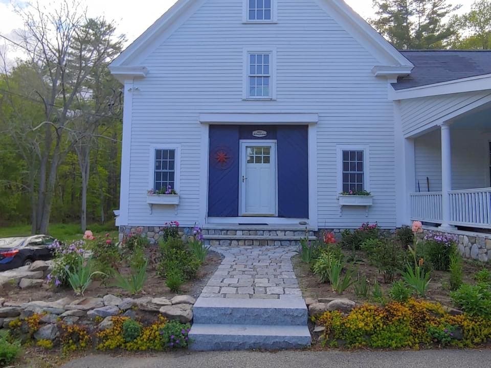 Primary Photo - 132 Summer St