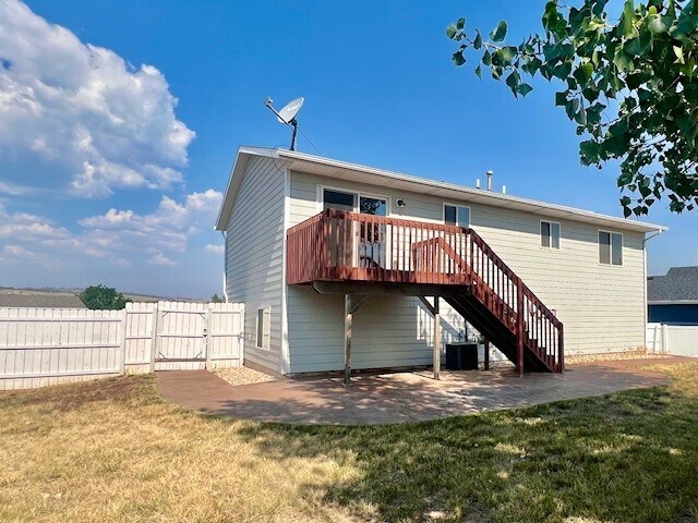 Building Photo - 4332 Milehigh Ave