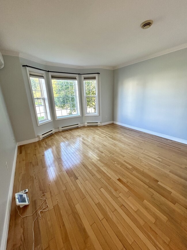 Building Photo - 18 Sorrel Dr