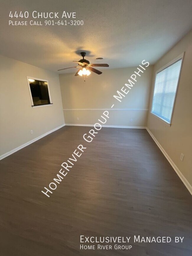 Building Photo - 2BR Memphis Townhome!