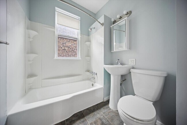 Building Photo - 4508 S Mozart St