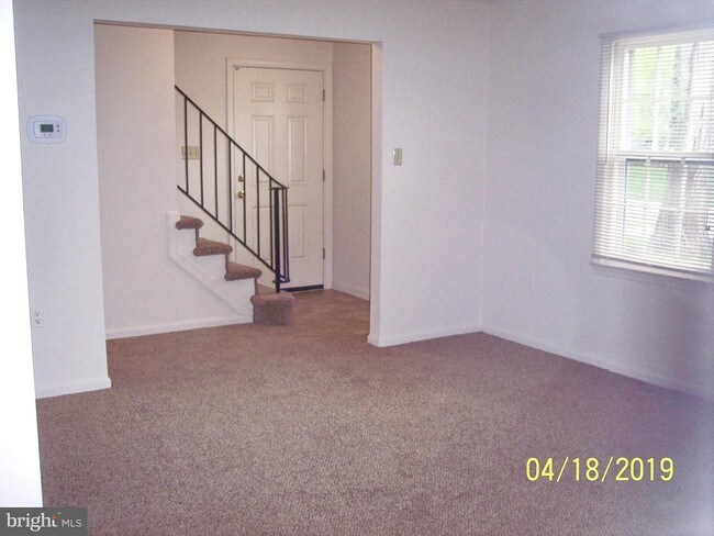 Building Photo - 2108 Duchy Ct