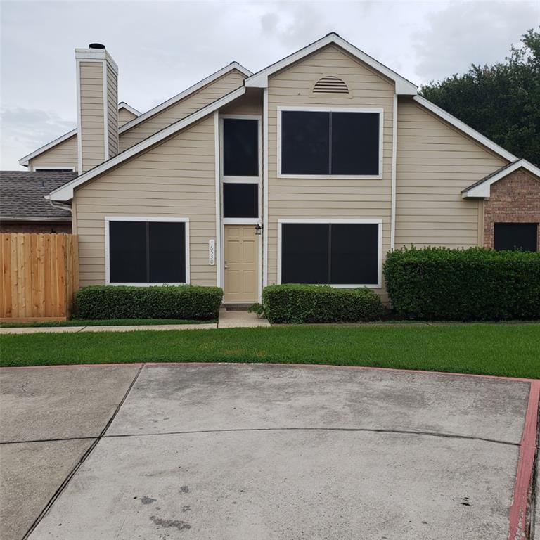 Primary Photo - 16530 Holly Trail Dr