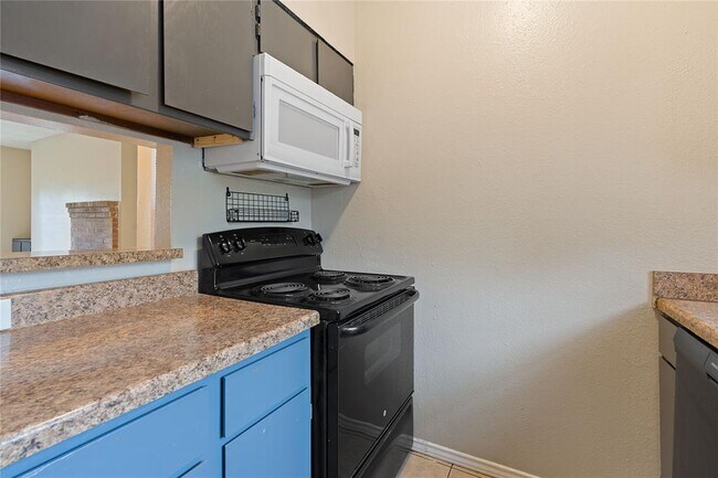 Foto del edificio - 2507 W Slaughter Ln