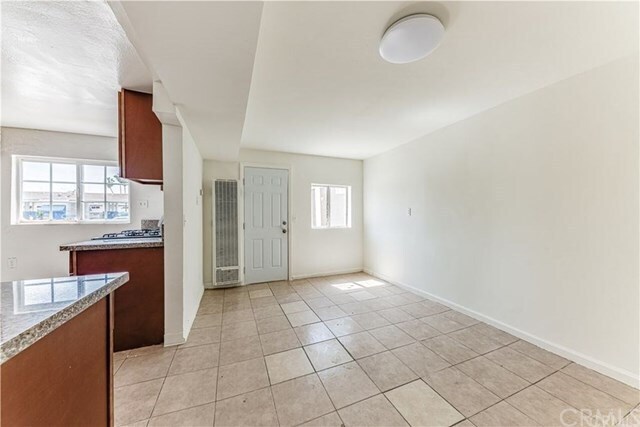 Building Photo - 410 S Highland Ave