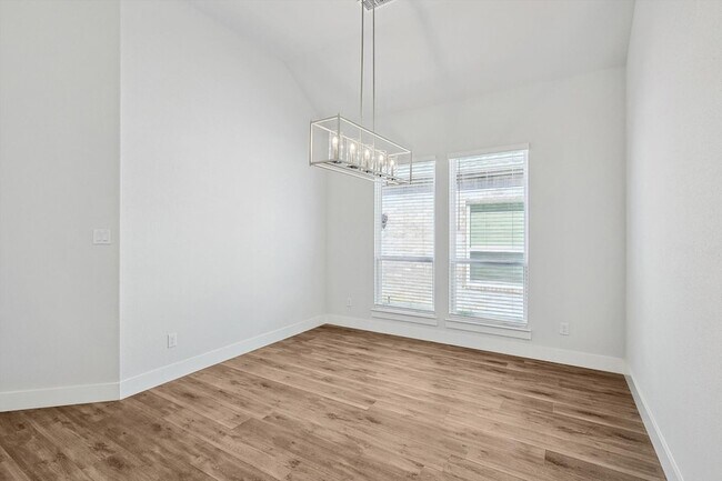 Foto del edificio - 6249 White Creek Drive