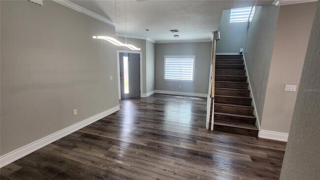 Building Photo - 1968 Greenbriar Ter