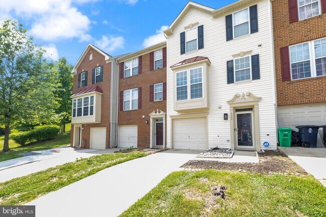 Photo - 4004 Meadow Trail Ln Townhome