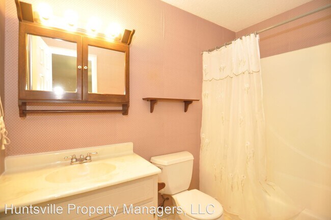 Building Photo - 3 br, 2 bath House - 395 Shelton Road