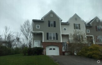 Building Photo - 44 Westfield Pl