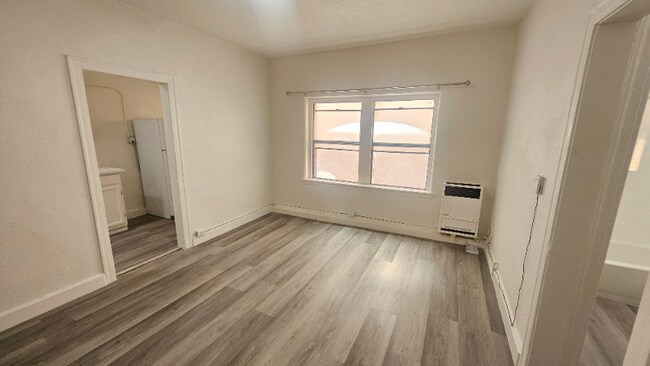 Foto del edificio - 844 S Westlake Ave