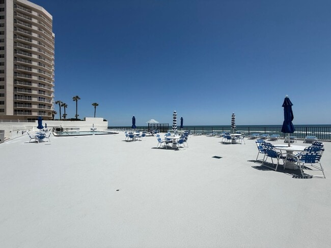 Building Photo - Fully Furnished 2-bedroom, 2-bath residence located in Oceans Five