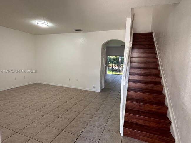 Building Photo - 4911 SW 140th Terrace