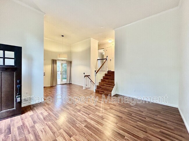 Building Photo - 954 Vetch Cir
