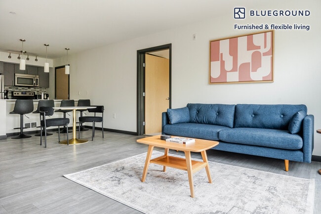 Building Photo - 15522 NE 22 Pl