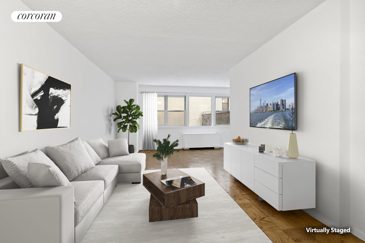 Foto principal - 77 E 12th St