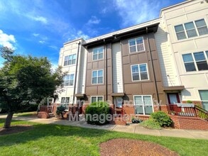 Building Photo - 841 Seigle Point Dr