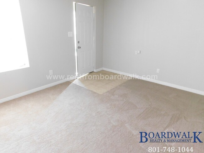 Building Photo - 5974 W 3500 S