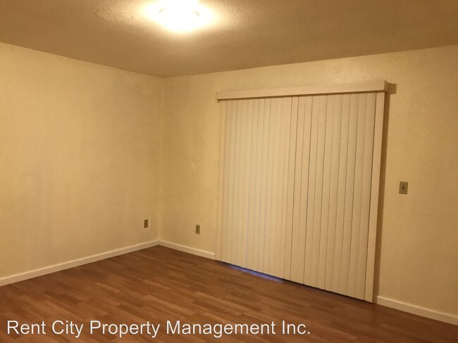 Foto del edificio - 5611 Wilkinson St
