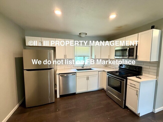 Building Photo - 403 S Mahaffie St