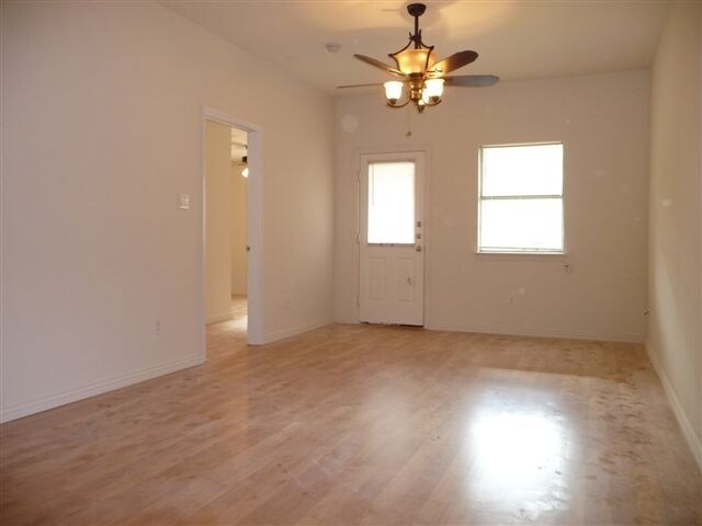 Building Photo - 3124-3126 Cherry Ln