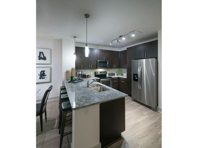 Apartment Kitchen - The Point at Merrimack River