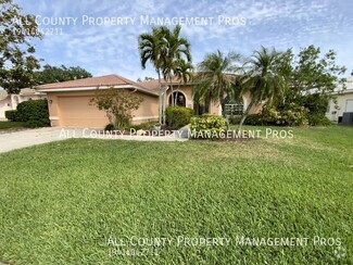 Building Photo - 5112 Far Oak Cir
