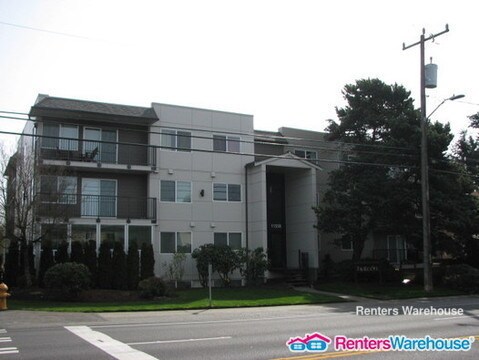 Primary Photo - 11556 Greenwood Ave N