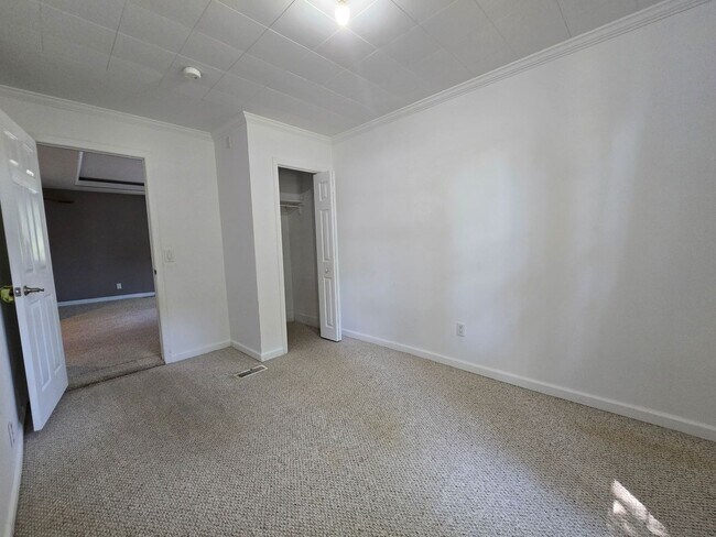 Foto del edificio - Cute 2 Bedroom Home with Country Feel