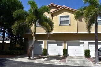 Building Photo - 102 Lighthouse Cir