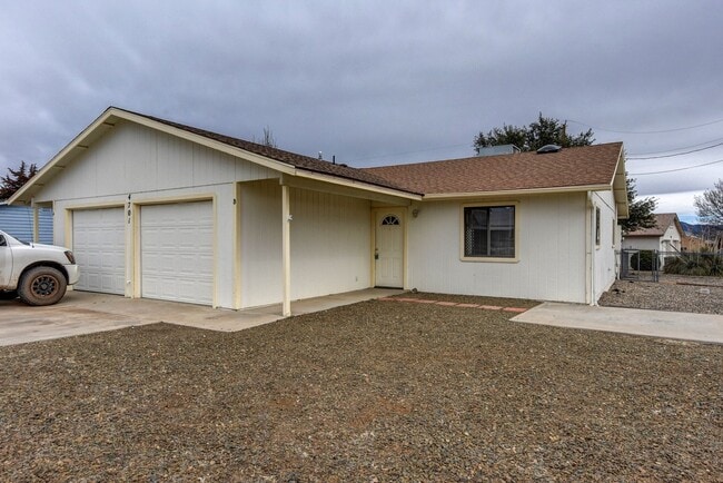 Building Photo - 4701 N Norman Rd