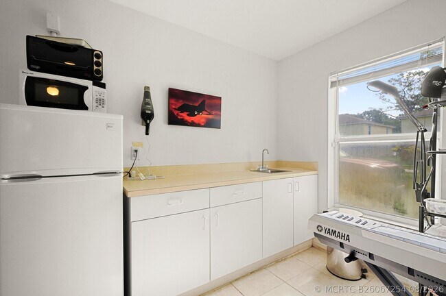 Foto del edificio - 2210 S 34th St