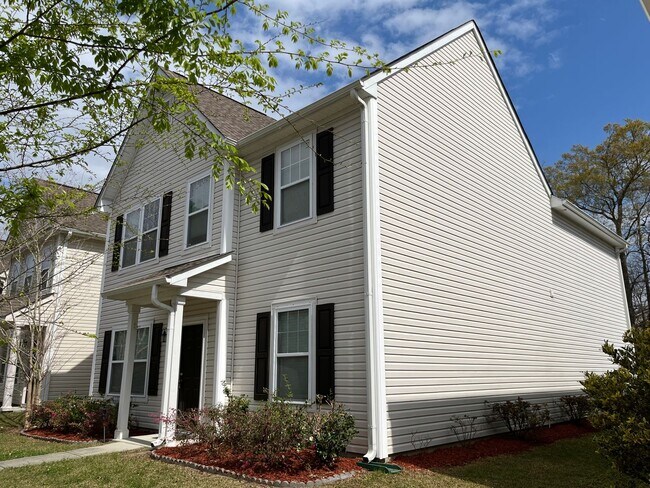 Foto del edificio - Spacious Home in Wescott!