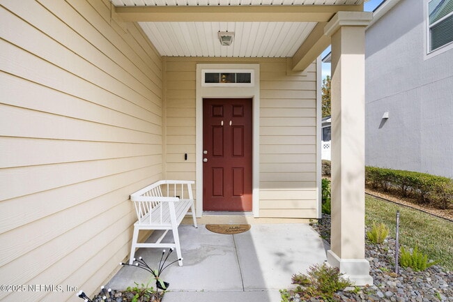 Building Photo - 92 Fernbrook Dr