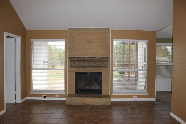 Foto del edificio - 3 BEDROOM, BELTON ISD