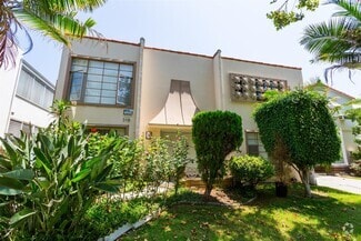 Building Photo - 316 Rexford Dr