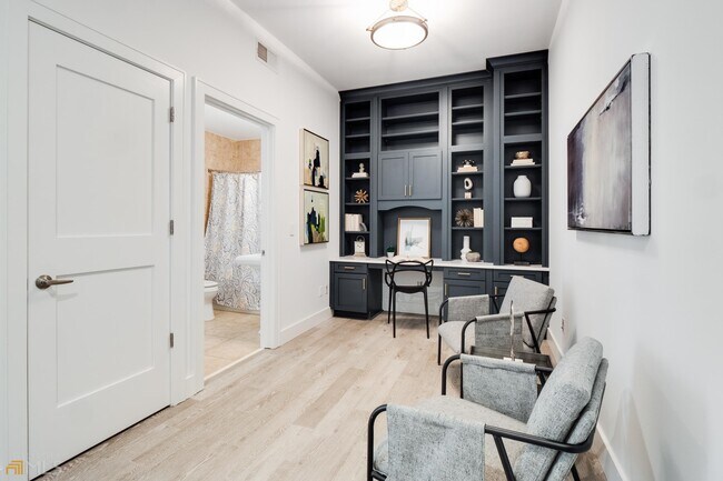 Foto del edificio - 905 Juniper St NE