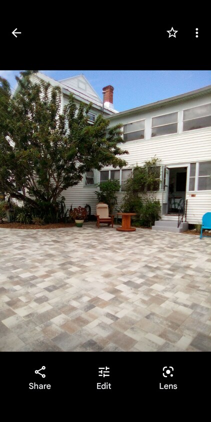 Rear upper apartment - 345 N Amelia Ave