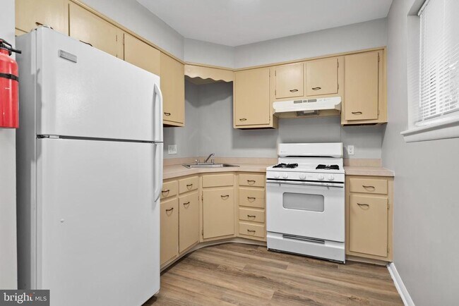 Foto del edificio - 3800 Elmerton Ave