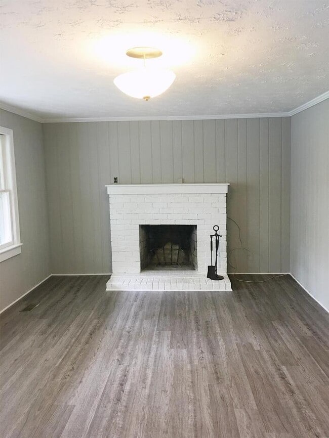 Photo - 209 Pine Valley Rd House