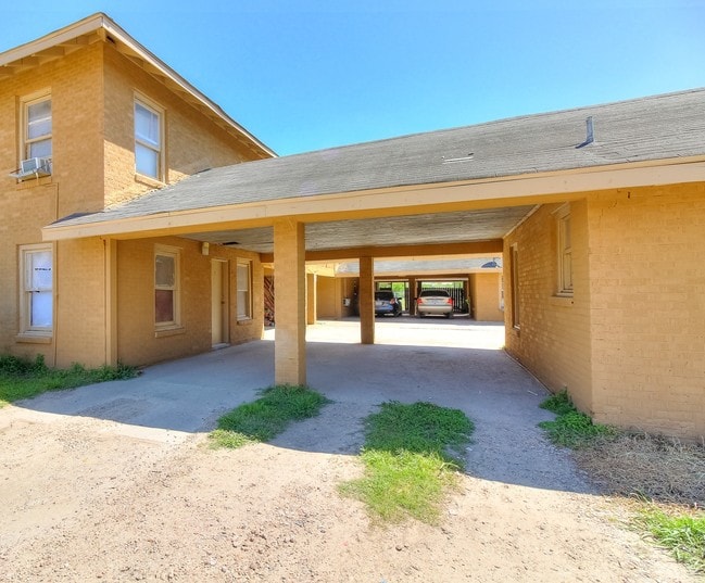 Building Photo - Tejano Apartments