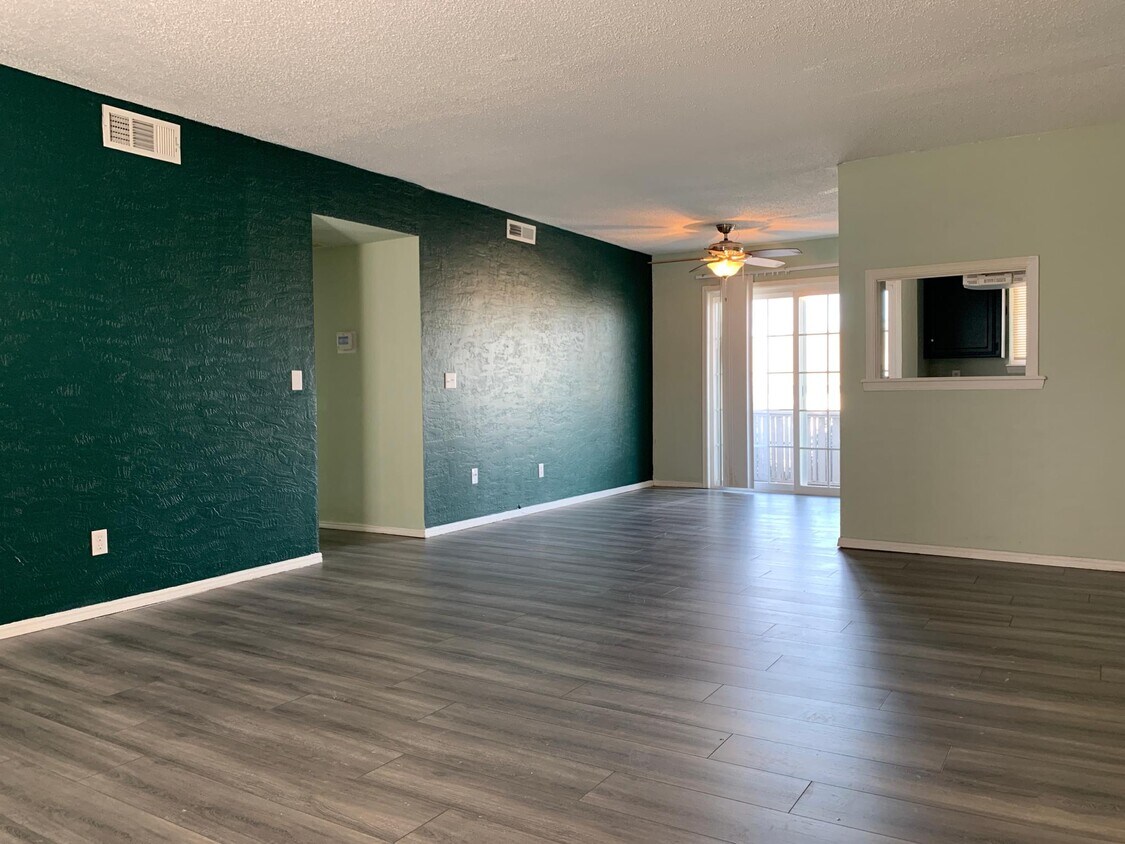 11433 N May Ave, Oklahoma City, OK 73120 Condo for Rent in Oklahoma