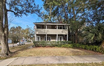 Building Photo - 3643 Herschel St