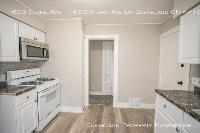 Building Photo - 1623 Clark Ave