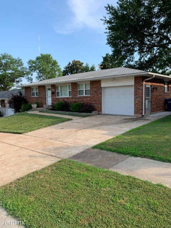 Primary Photo - 2 br, 1.5 bath House - 4234 Leeshore Dr